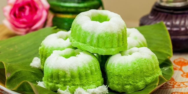 cara membuat kue putu ayu