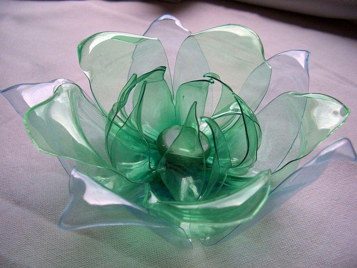 kerajinan limbah plastik