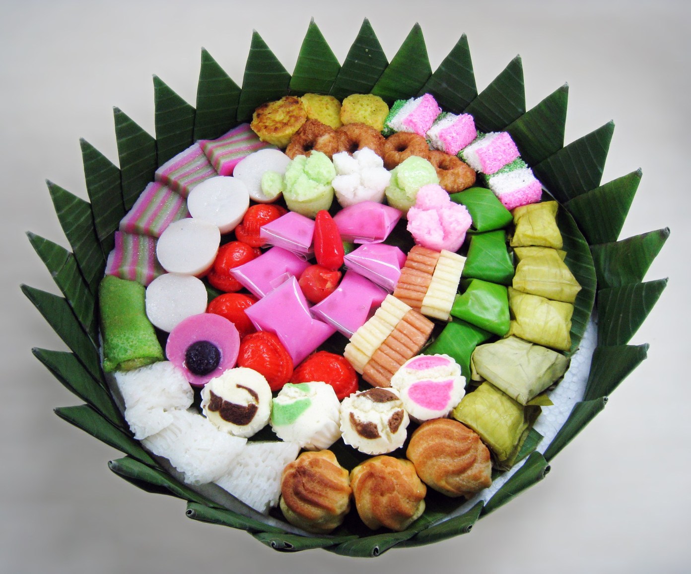makanan tradisional dari kelapa