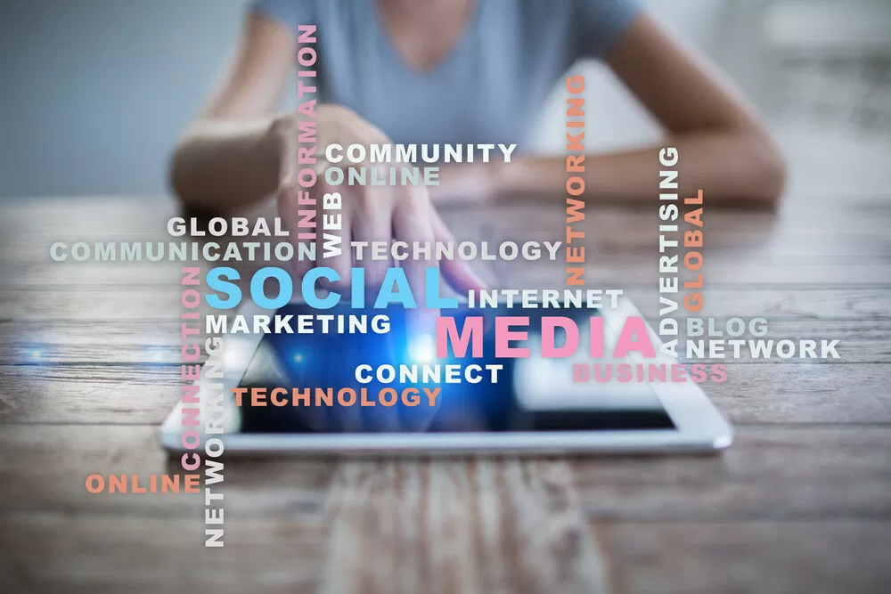 strategi branding di sosial media