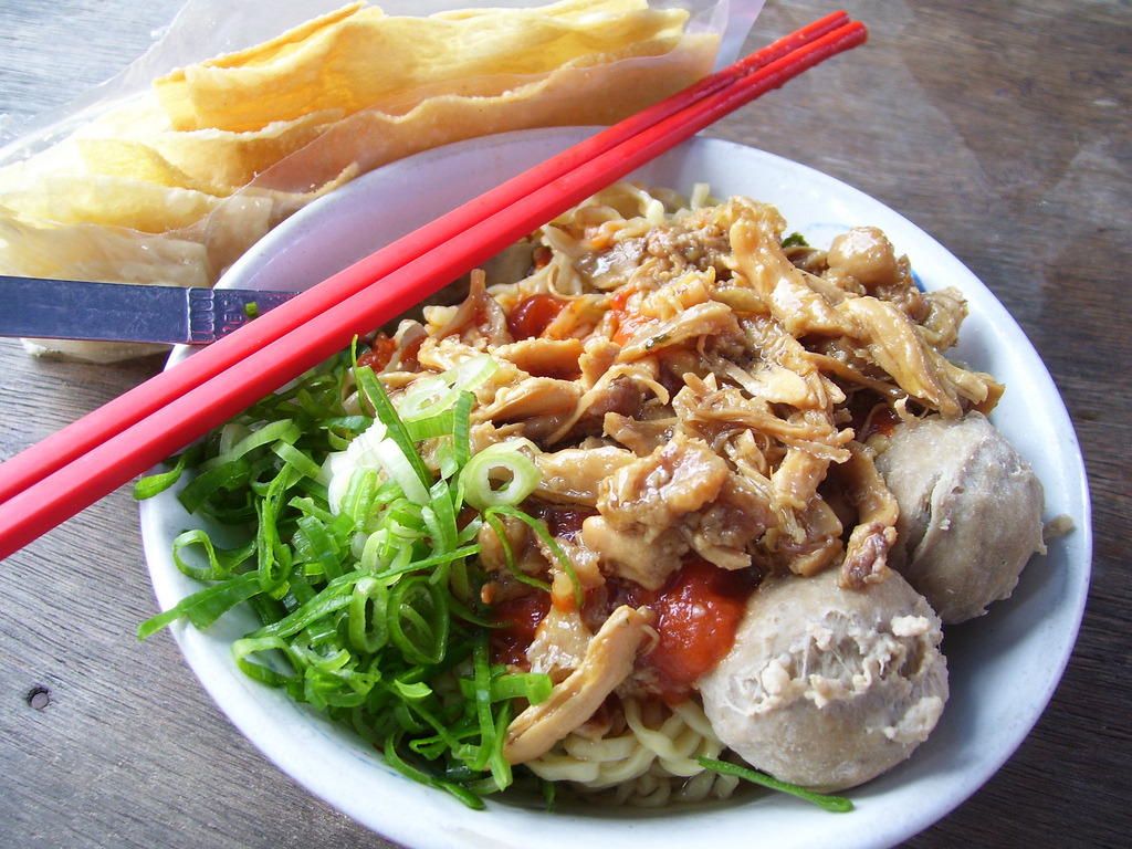 segmentasi pasar mie ayam