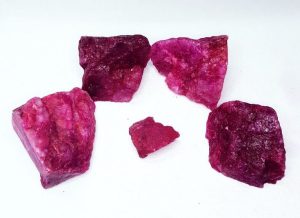 batu permata yang langka