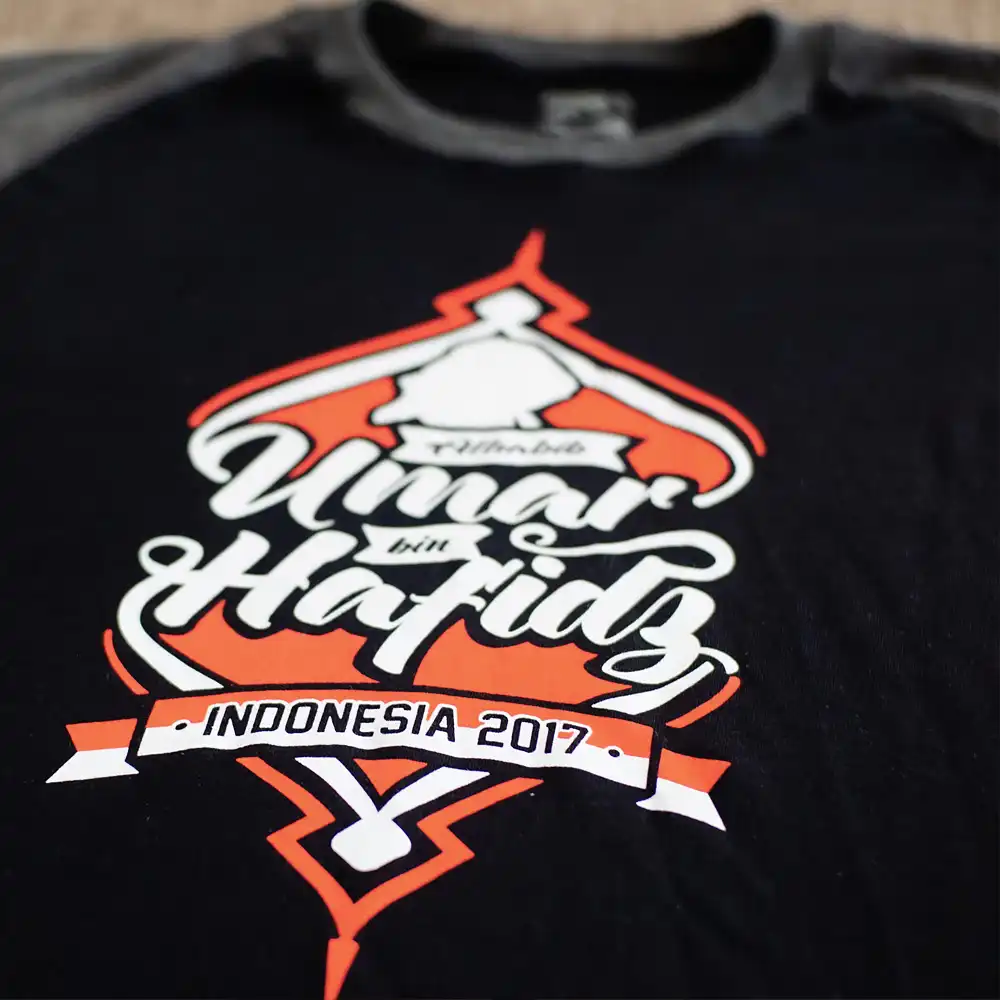 Kaos Sablon dengan Tinta Air