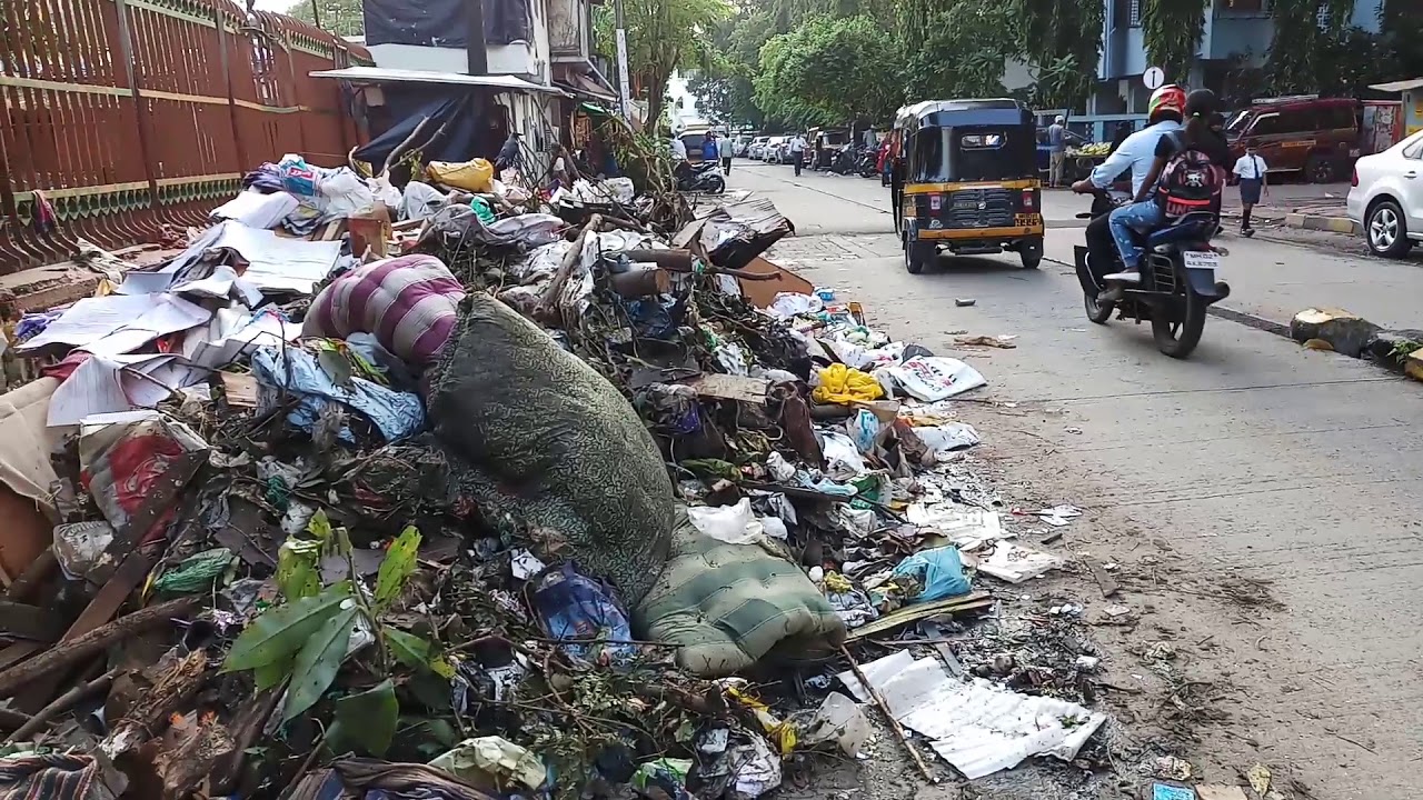 kebiasaan buang plastik sembarangan