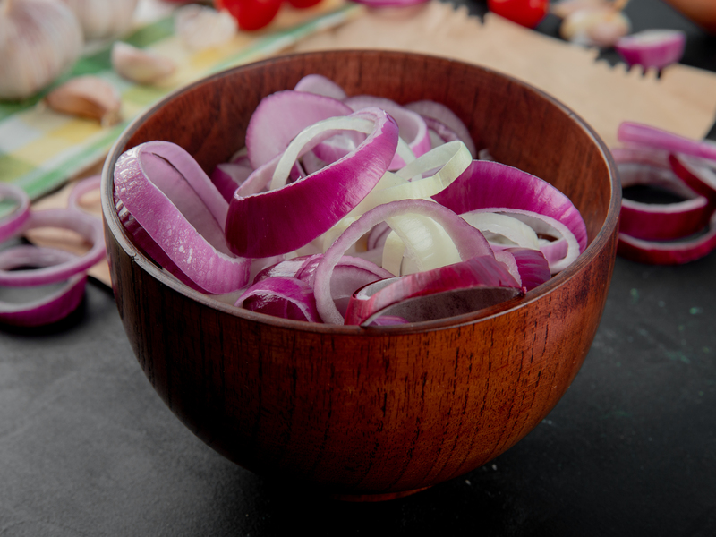 cara mengiris bawang merah dengan cepat