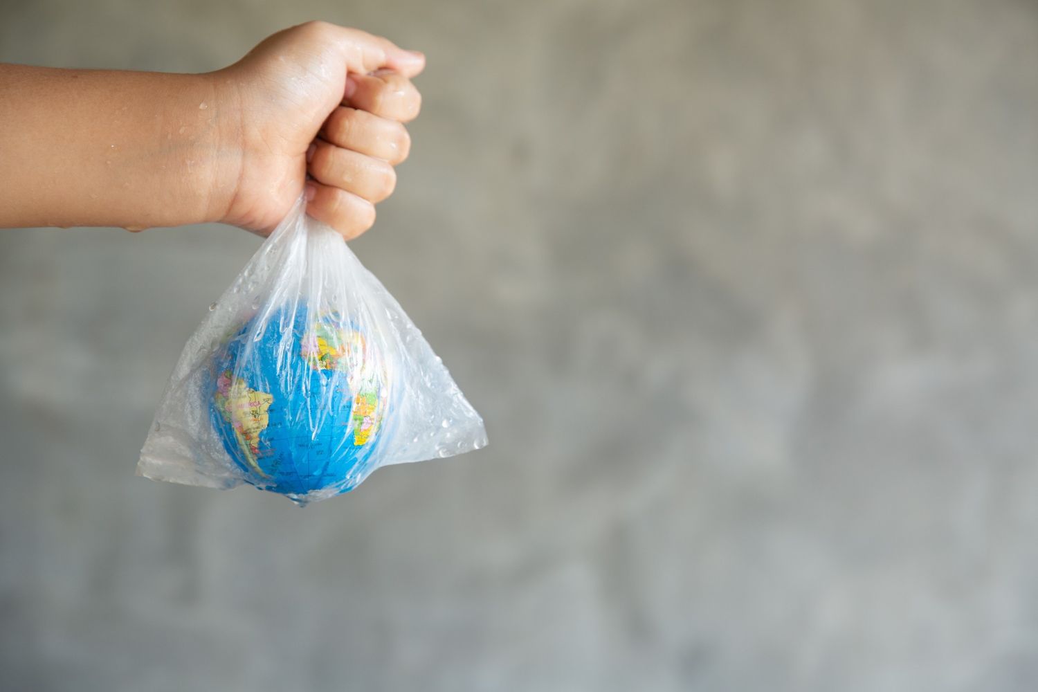 sampah plastik